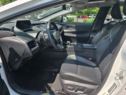 Used 2025 Toyota Prius AWD image 16