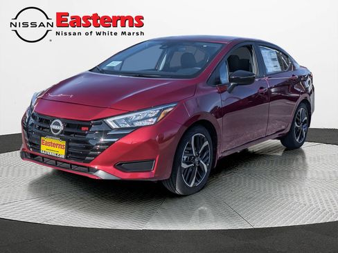New 2025 Nissan Versa SR w/ Trunk Package image 1