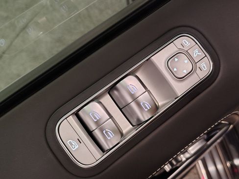 Certified 2026 Mercedes-Benz G 63 AMG AMG G 63 image 12