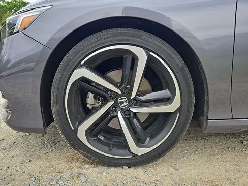 Used 2020 Honda Accord Sport image 9