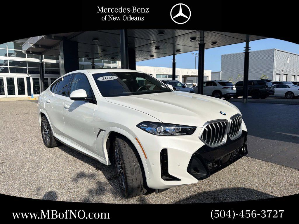 Used 2026 BMW X6 xDrive40i AWD/4WD image 1