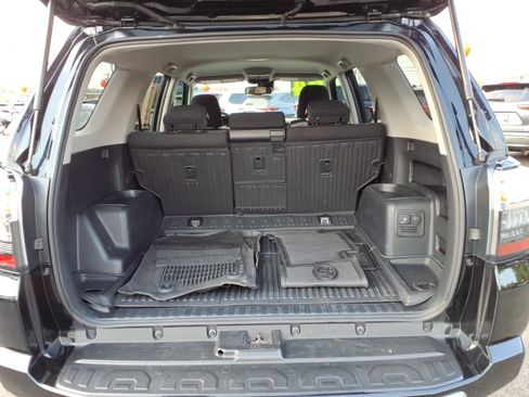 Certified 2024 Toyota 4Runner TRD Off-Road AWD/4WD image 15