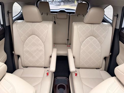 Used 2022 Toyota Highlander Platinum image 57
