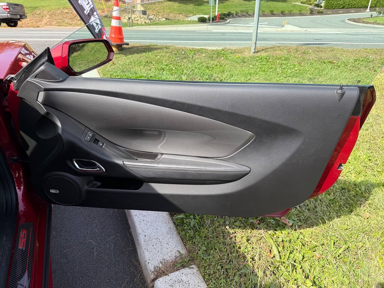 Used 2012 Chevrolet Camaro SS RWD image 14