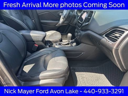 Used 2019 Jeep Cherokee Limited AWD/4WD image 10
