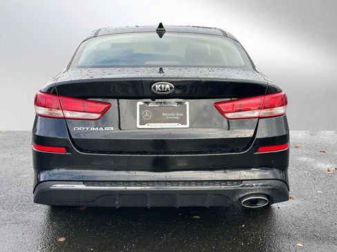Used 2020 Kia Optima LX image 4