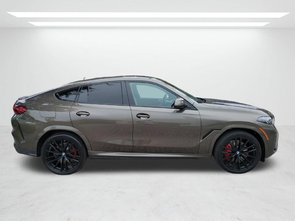 New 2027 BMW X6 xDrive40i w/ Executive Package AWD/4WD image 3