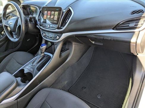 Used 2017 Chevrolet Volt LT image 21