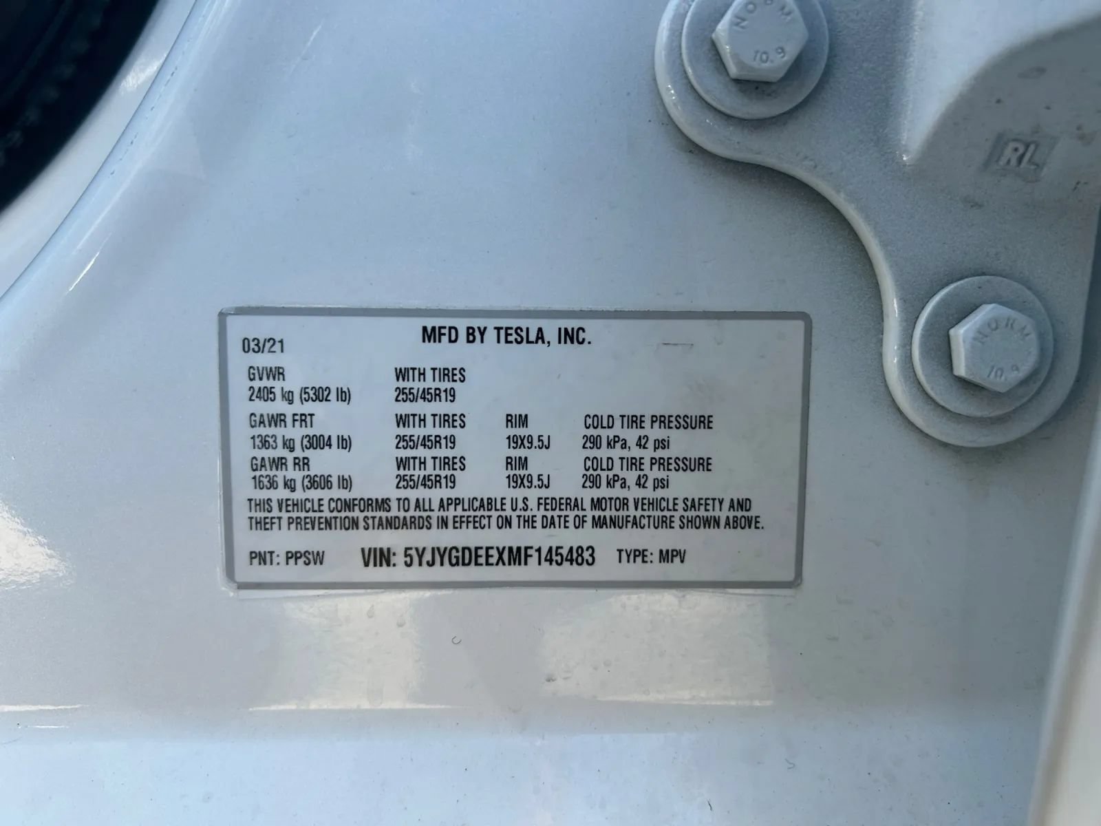 Used 2021 Tesla Model Y Long Range AWD/4WD image 23