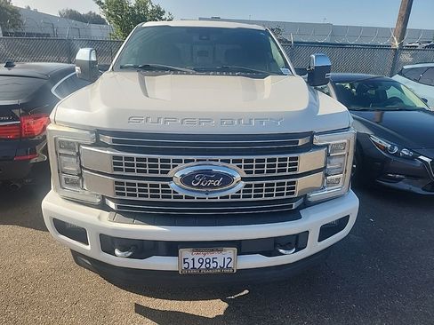 Used 2017 Ford F250 Platinum w/ Platinum Ultimate Package image 2