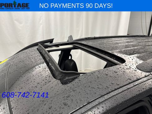 Used 2023 Dodge Durango R/T AWD/4WD image 27