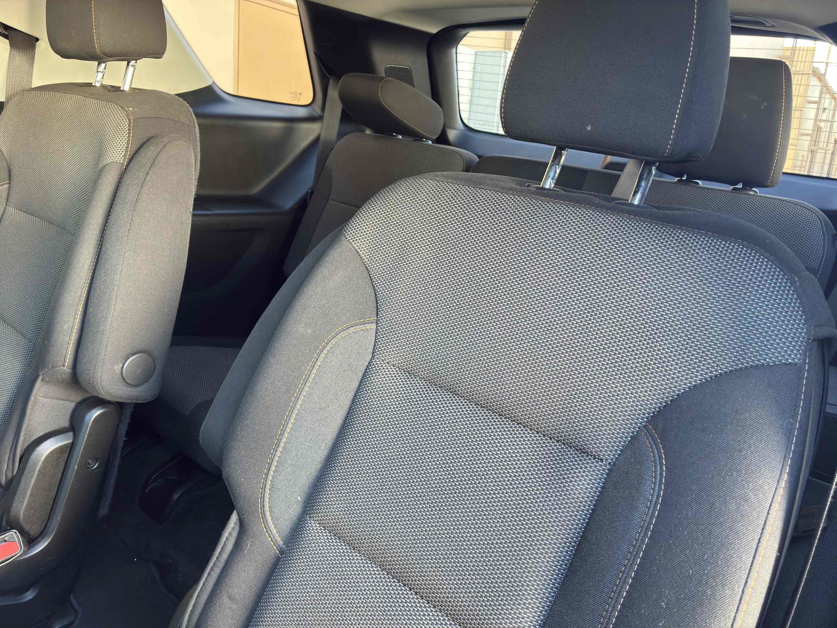 Used 2019 Chevrolet Traverse LT FWD image 48
