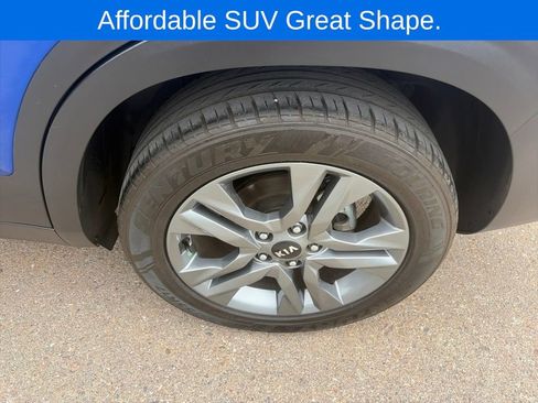 Used 2021 Kia Seltos S FWD image 39