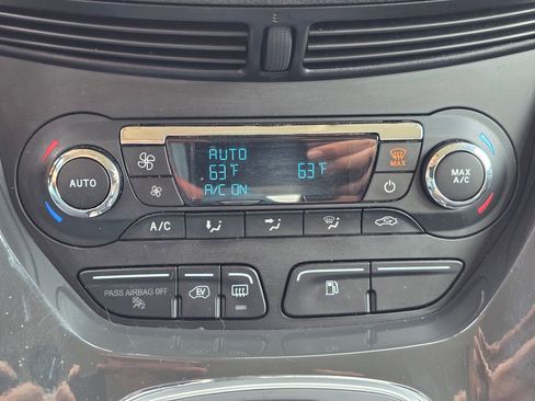 Used 2016 Ford C-MAX Energi SEL image 13