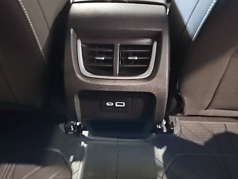 Used 2023 Chevrolet Blazer LT w/ Driver Confidence Package image 18