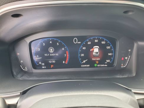 Used 2024 Acura Integra FWD image 25