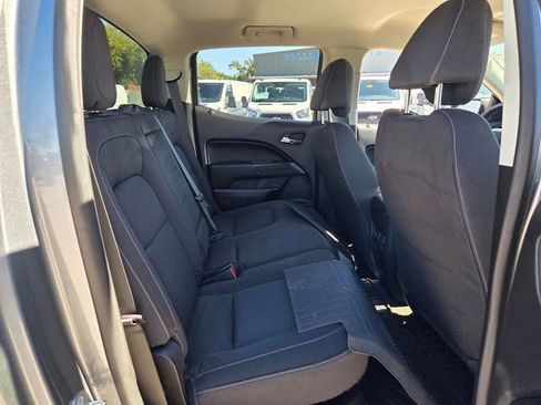 Used 2018 Chevrolet Colorado LT w/ Safety Package image 18