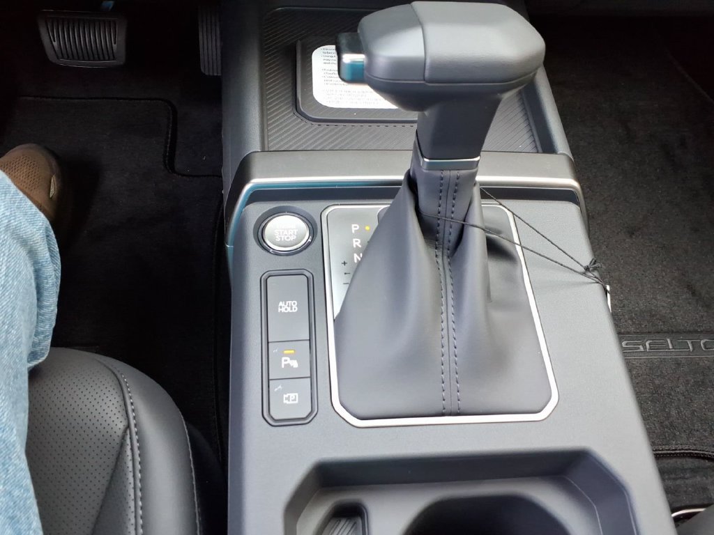 New 2027 Kia Seltos X-Line S AWD/4WD image 16