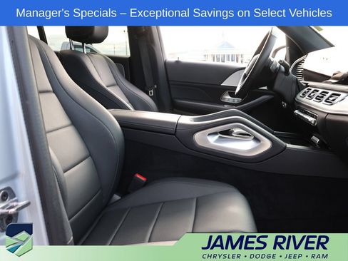 Used 2025 Mercedes-Benz GLE 350 4MATIC image 9