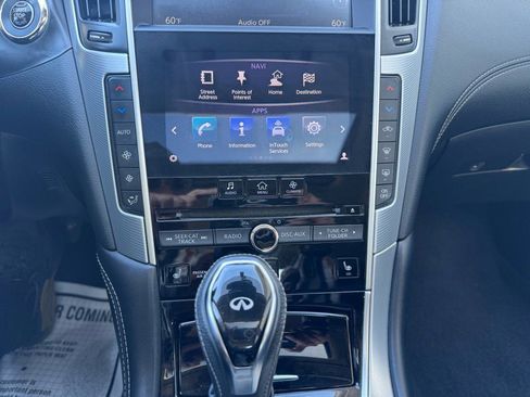 Used 2019 INFINITI Q50 Luxe w/ Essential Package (3.0T Luxe) image 16
