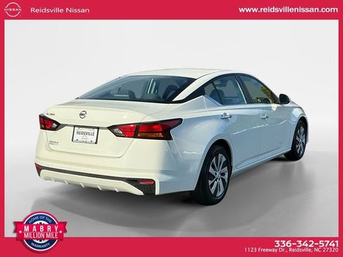 Used 2021 Nissan Altima 2.5 S image 6
