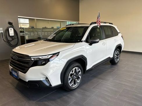 Used 2026 Subaru Forester Premium AWD/4WD image 37