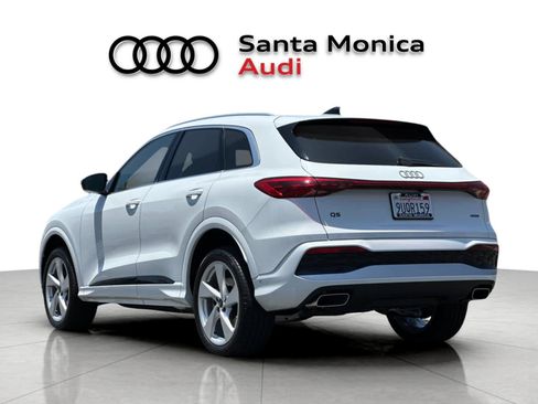 Used 2025 Audi Q5 Premium Plus w/ Premium Plus AWD/4WD image 6