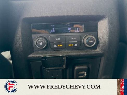 Used 2019 Chevrolet Traverse Premier w/ Redline Edition AWD/4WD image 25