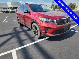 Used 2020 Kia Sorento S image 1