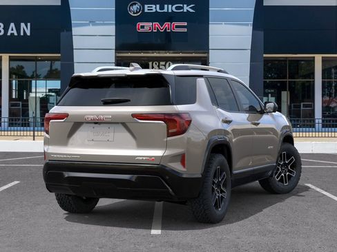 New 2026 GMC Terrain AT4 AWD/4WD image 4