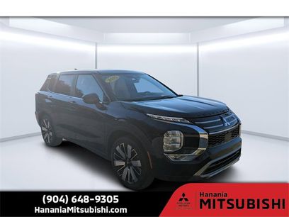 New 2025 Mitsubishi Outlander SE