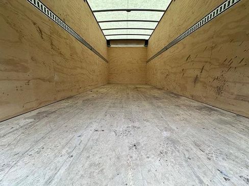 Used 2023 Chevrolet Low Cab Forward 5500XD image 7