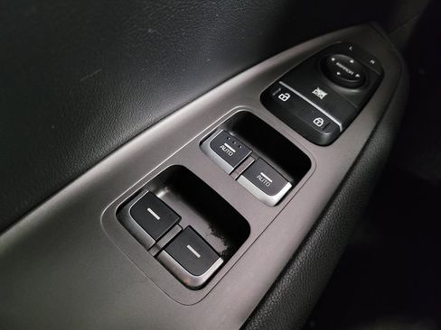 Used 2019 Kia Optima S w/ S Panoramic Sunroof Package FWD image 27