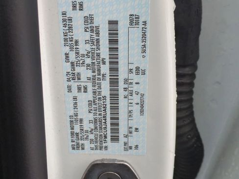 Certified 2024 Ford Escape Platinum image 35