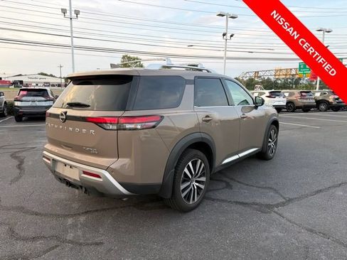 Certified 2023 Nissan Pathfinder Platinum AWD/4WD image 8