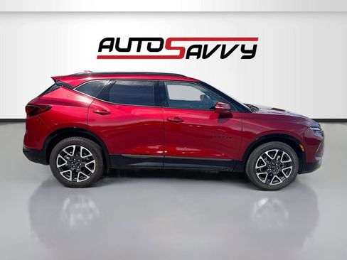 Used 2024 Chevrolet Blazer RS w/ Enhanced Convenience Package image 8
