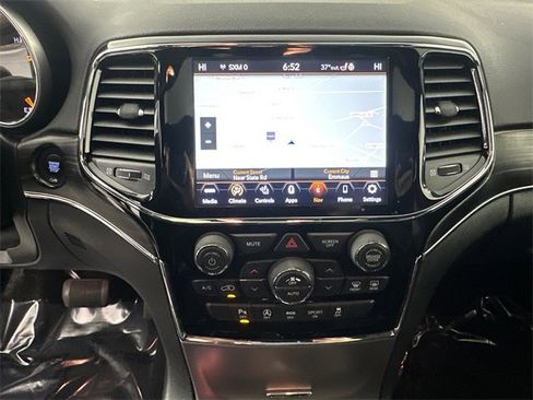 Certified 2020 Jeep Grand Cherokee Limited image 27