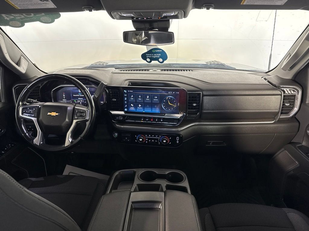 Certified 2024 Chevrolet Silverado 2500 LT AWD/4WD image 39