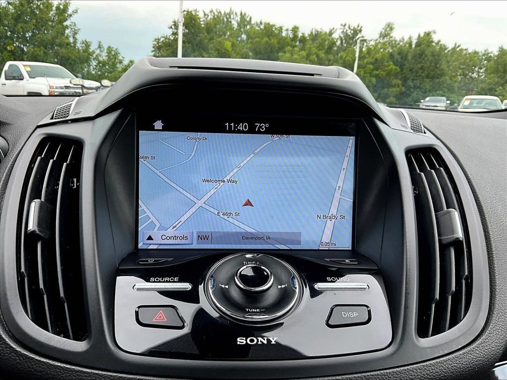 Used 2017 Ford Escape Titanium AWD/4WD image 19