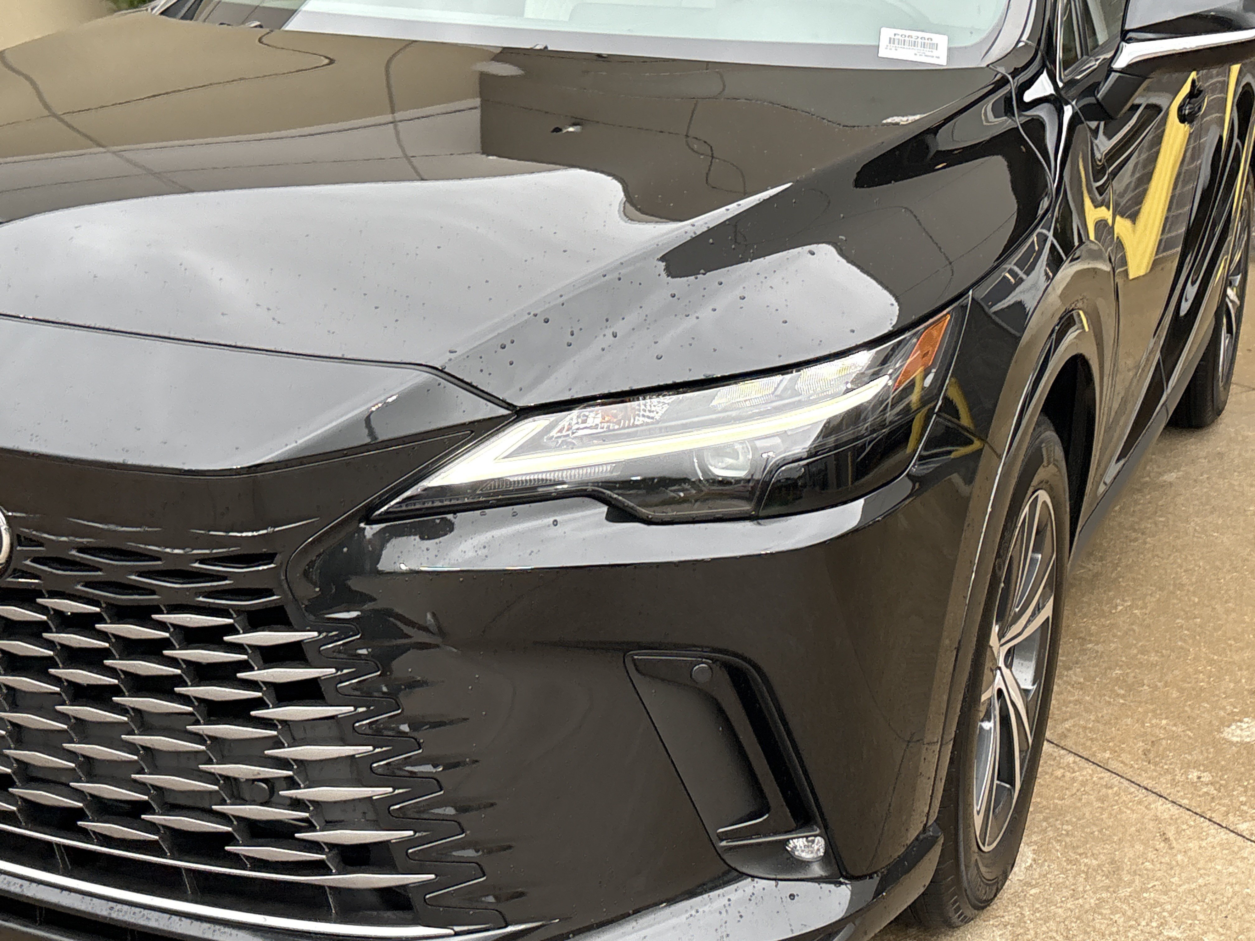 Used 2023 Lexus RX 350 Premium w/ Accessory Package (Z1) FWD image 6