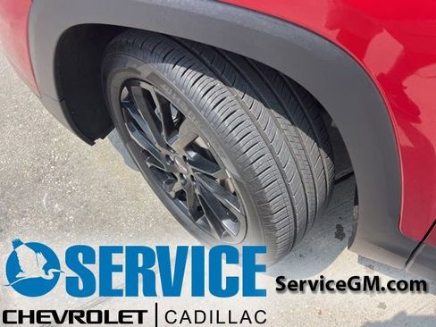 Used 2023 GMC Terrain SLE w/ Elevation Edition FWD image 29