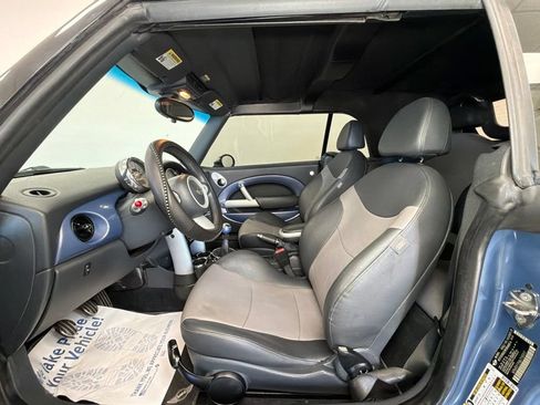 Used 2006 MINI Cooper S FWD image 2