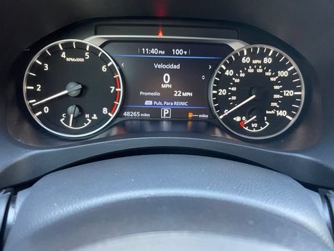 Used 2023 Nissan Altima 2.5 SV FWD image 12