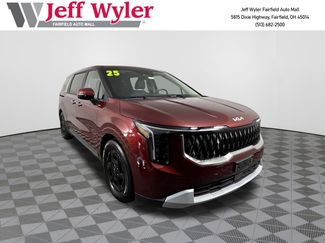 Certified 2025 Kia Carnival video 1