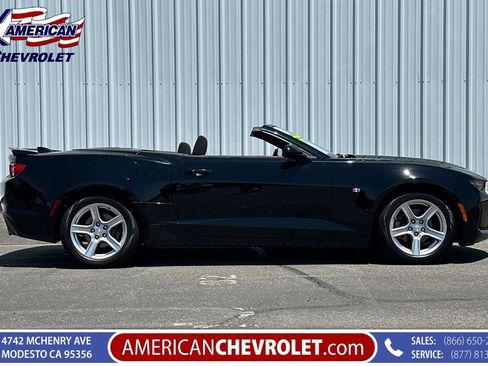 Used 2019 Chevrolet Camaro LT RWD image 3