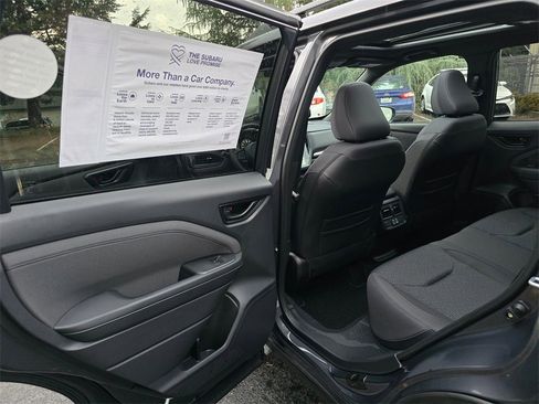 New 2025 Subaru Forester Premium image 9
