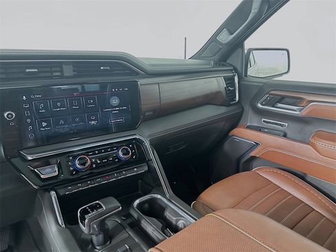 Used 2024 GMC Sierra 1500 Denali Ultimate image 20