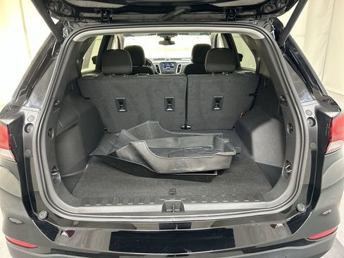 Certified 2023 Chevrolet Equinox LT AWD/4WD image 22