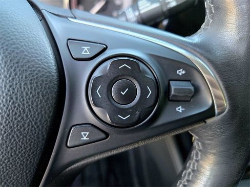 Used 2020 Buick Envision Essence image 16