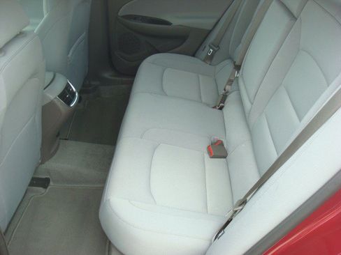 Used 2025 Chevrolet Malibu LT FWD image 22